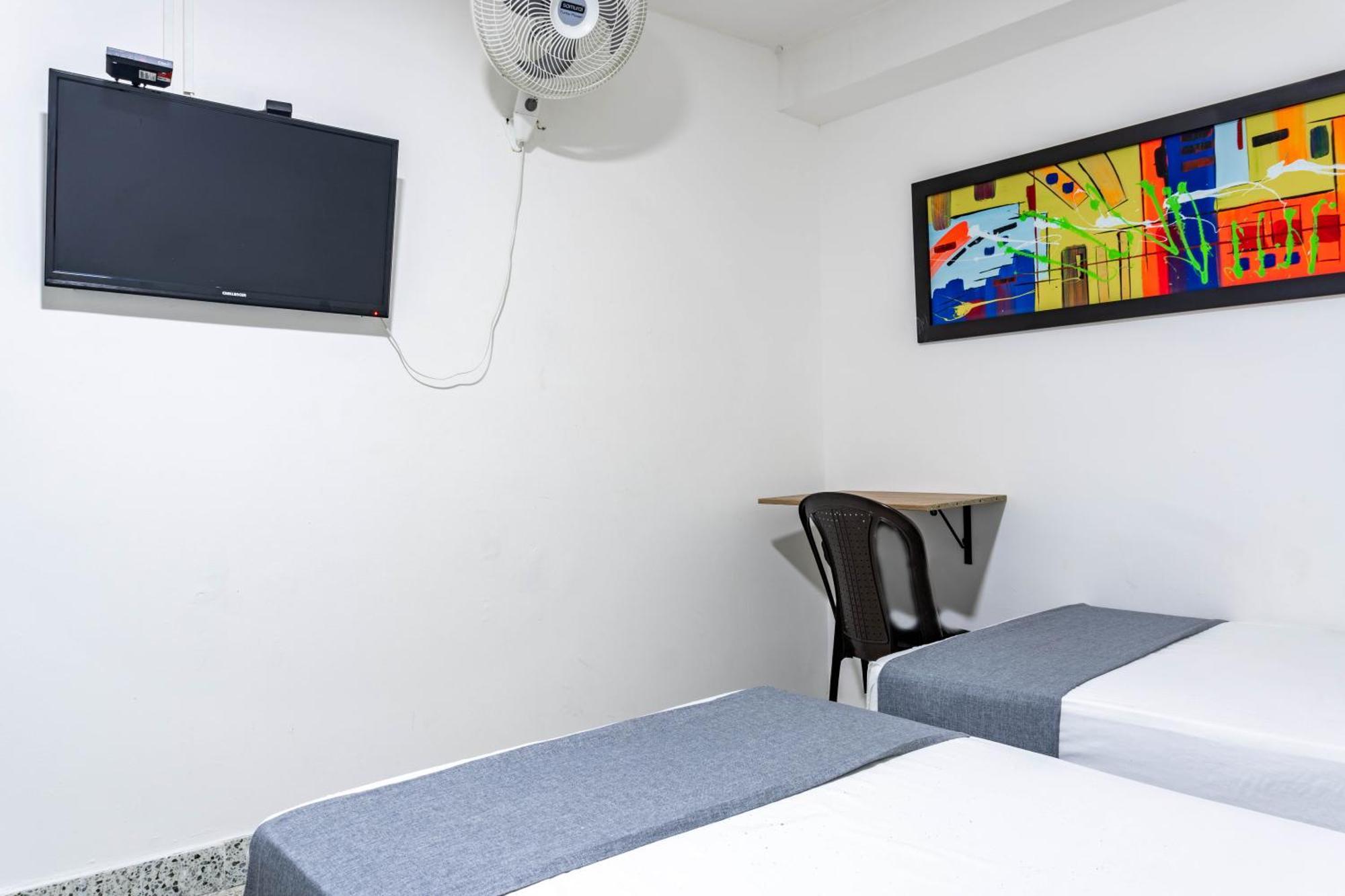 Hotel Jc 43 Medellin Exterior photo