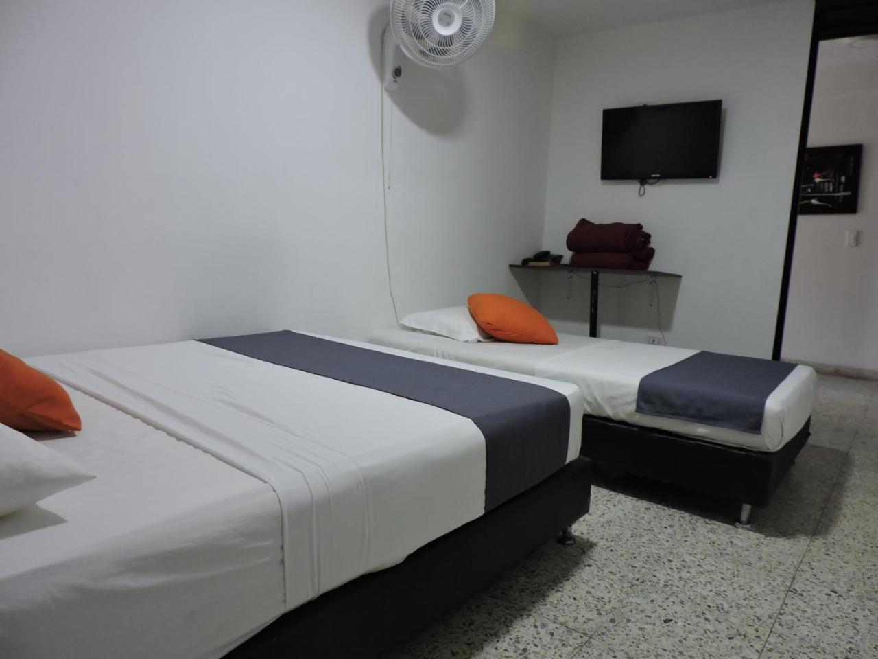 Hotel Jc 43 Medellin Exterior photo