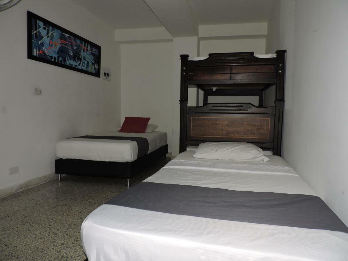 Hotel Jc 43 Medellin Exterior photo